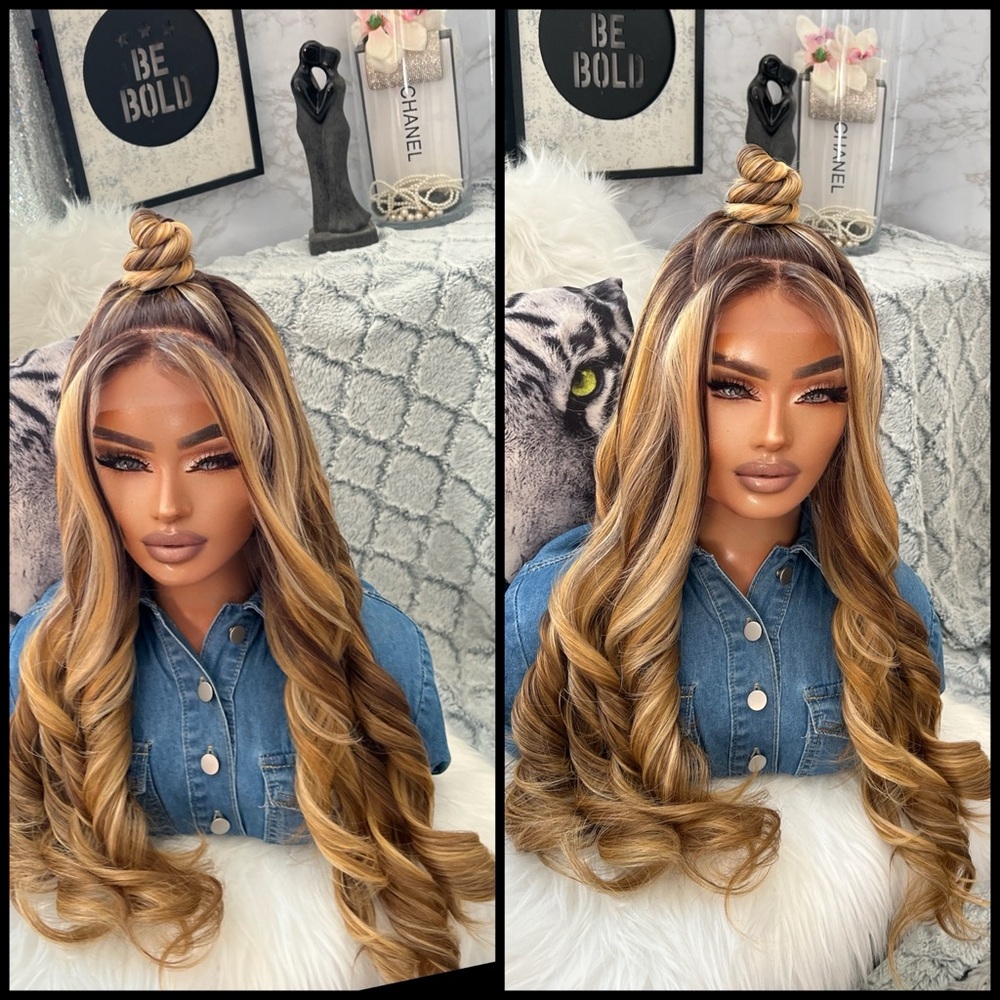 - Human Hair Blended Lace Front Wig - Picture 3 of 11